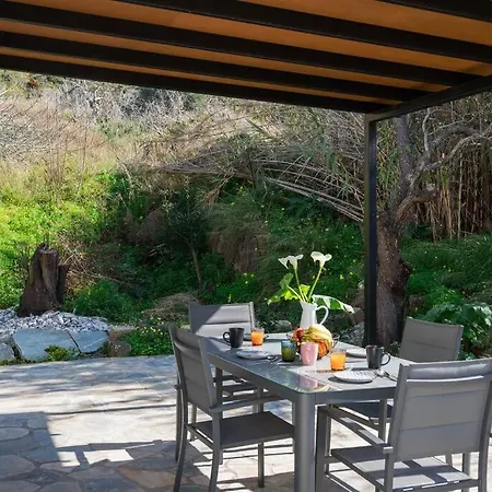 Rhodes Sunset House *