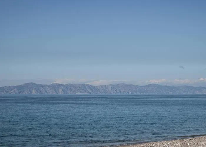 Rhodes Sunset House Semesterbostad *